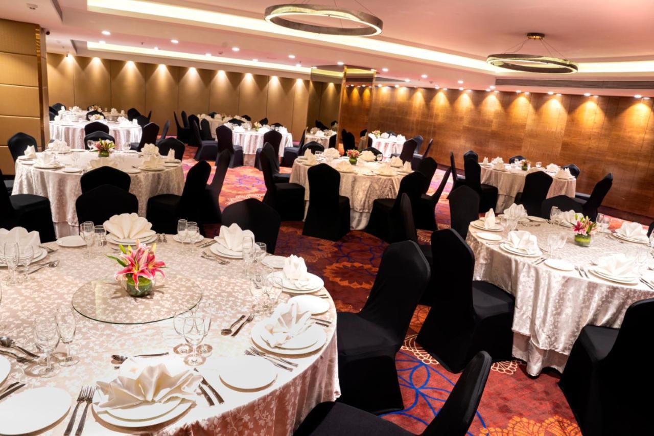 The Elite Narasapura, A Member Of Radisson Individuals Hotel Exterior foto