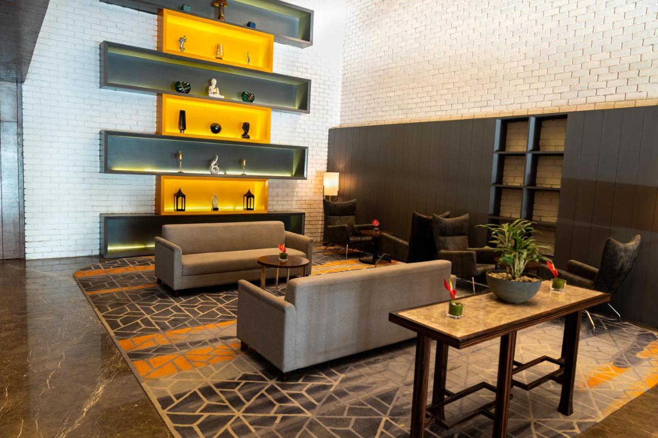 The Elite Narasapura, A Member Of Radisson Individuals Hotel Exterior foto