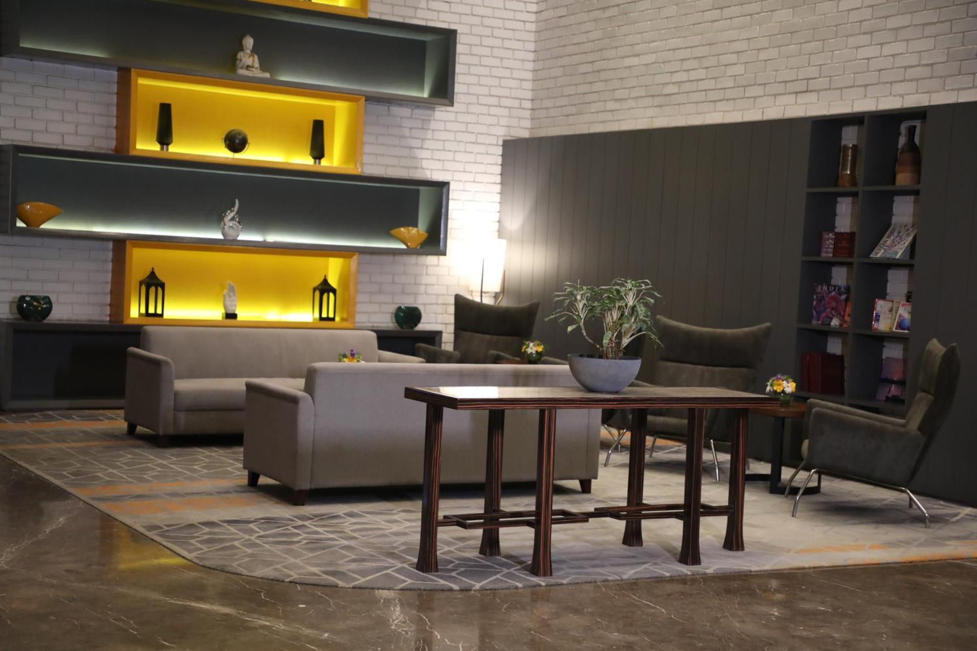 The Elite Narasapura, A Member Of Radisson Individuals Hotel Exterior foto